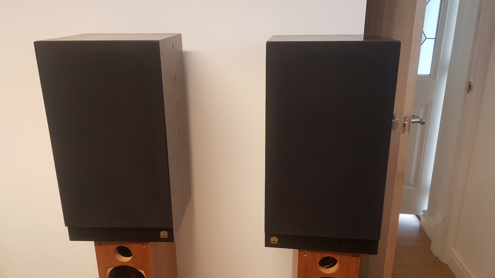 castle warwick speakers